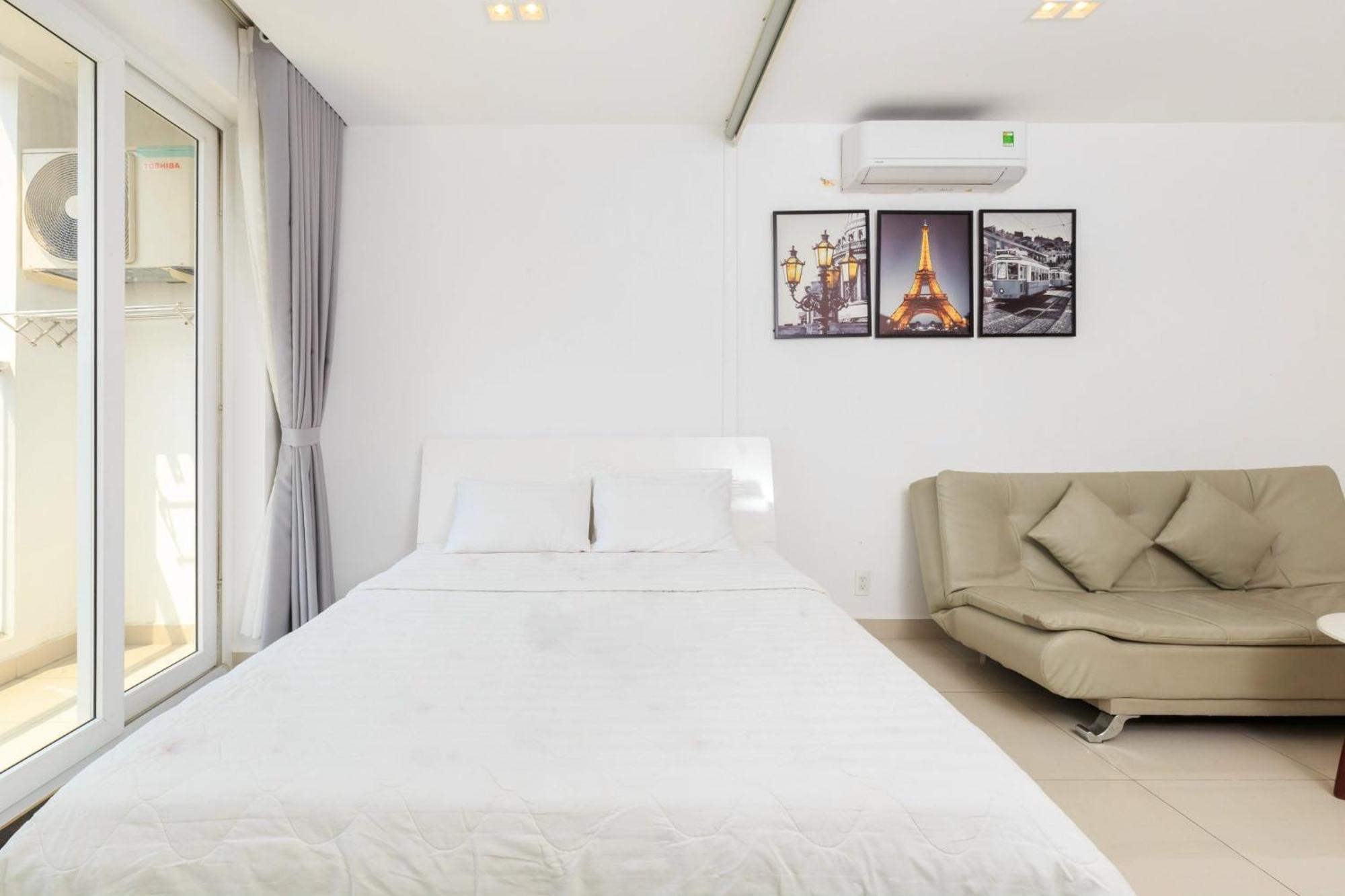 Sky Homes Near Airport Хошимин Экстерьер фото